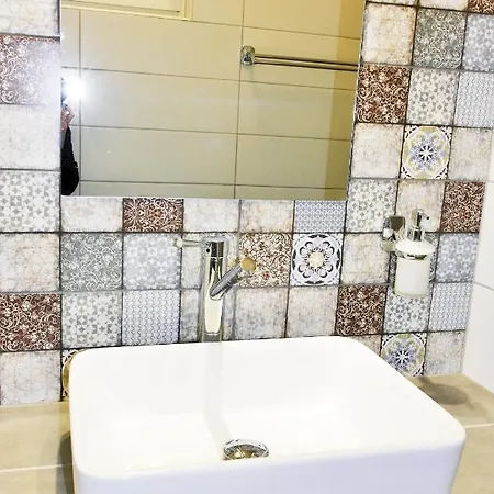 Unique Town Apartment. Clear Comfort. Apartman *