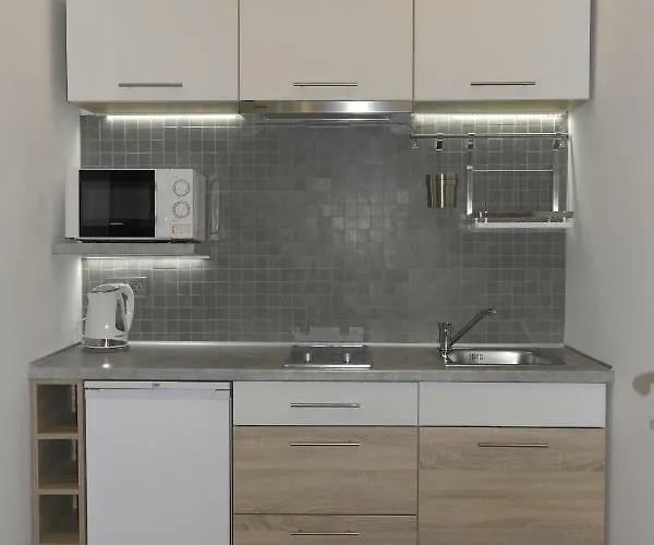 Unique Town Apartment. Clear Comfort. *