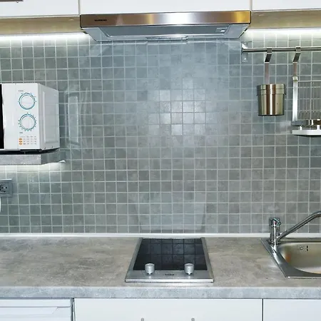 Unique Town Apartment. Clear Comfort. *