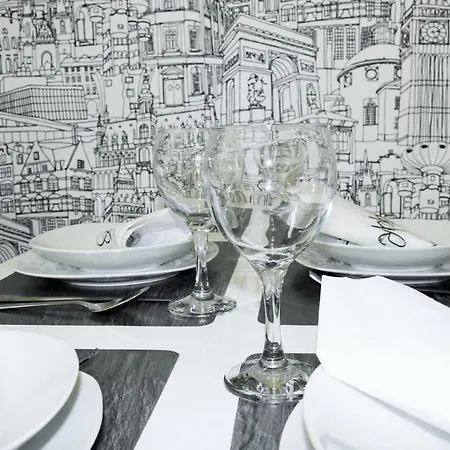 Unique Town Apartment. Clear Comfort. Appartamento