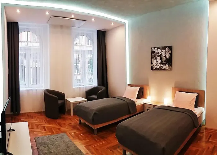 Unique Town Apartment. Clear Comfort. Appartement Budapest